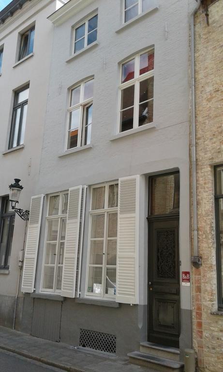 Guest House Adonis Brugge Bagian luar foto